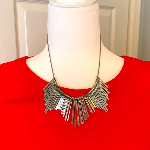 Silver statement necklace - Picture 1 of 1
